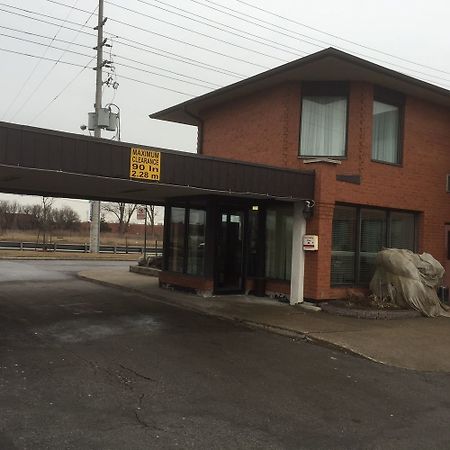 White Knight Motel Brampton Luaran gambar